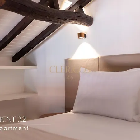 The Clerigos 46 פורטו