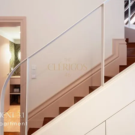 The Clerigos 46