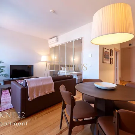 The Clerigos 46 דירה *