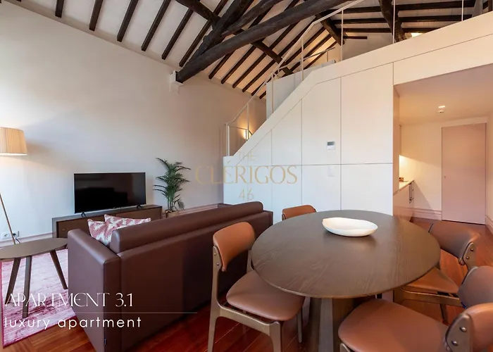 The Clerigos 46 Apartman