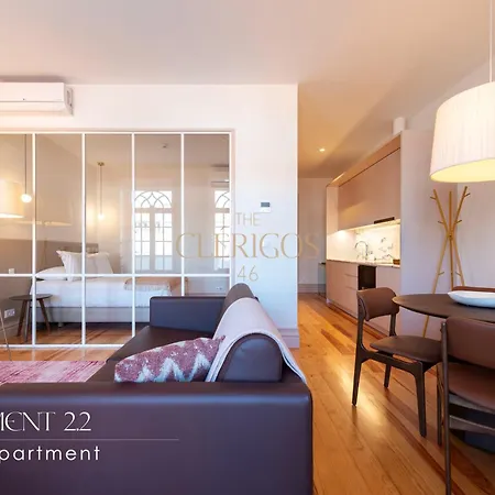 The Clerigos 46 * Порту