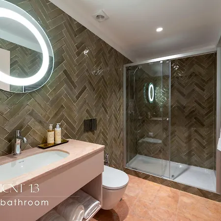 Апартаменты The Clerigos 46 *